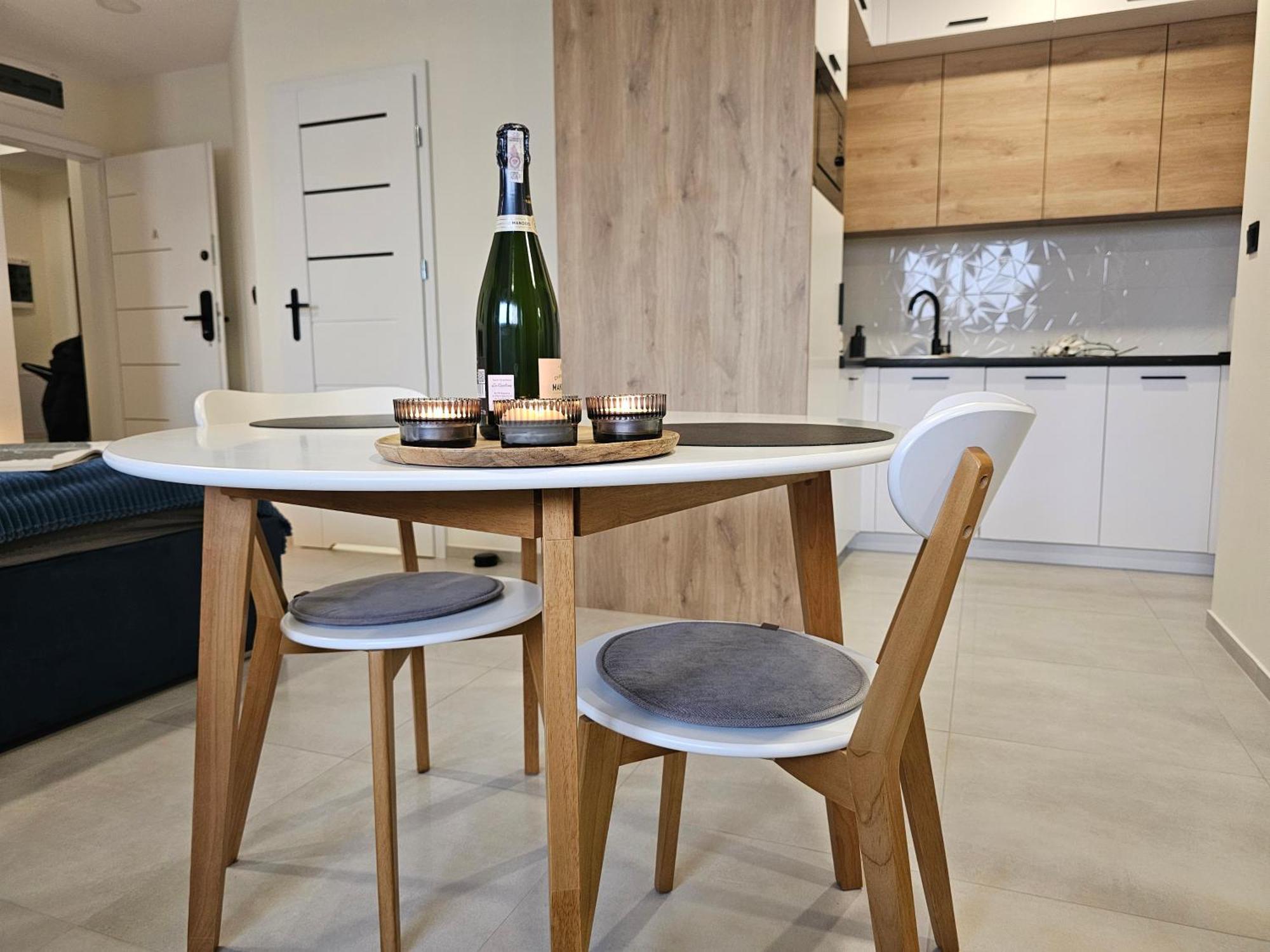 Urban Apartments Premium Baildona 18A, Free Garage, Self Check-In Katowice Buitenkant foto